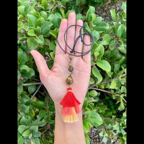 Tiger’s eye Necklaces - Picture 9 of 11